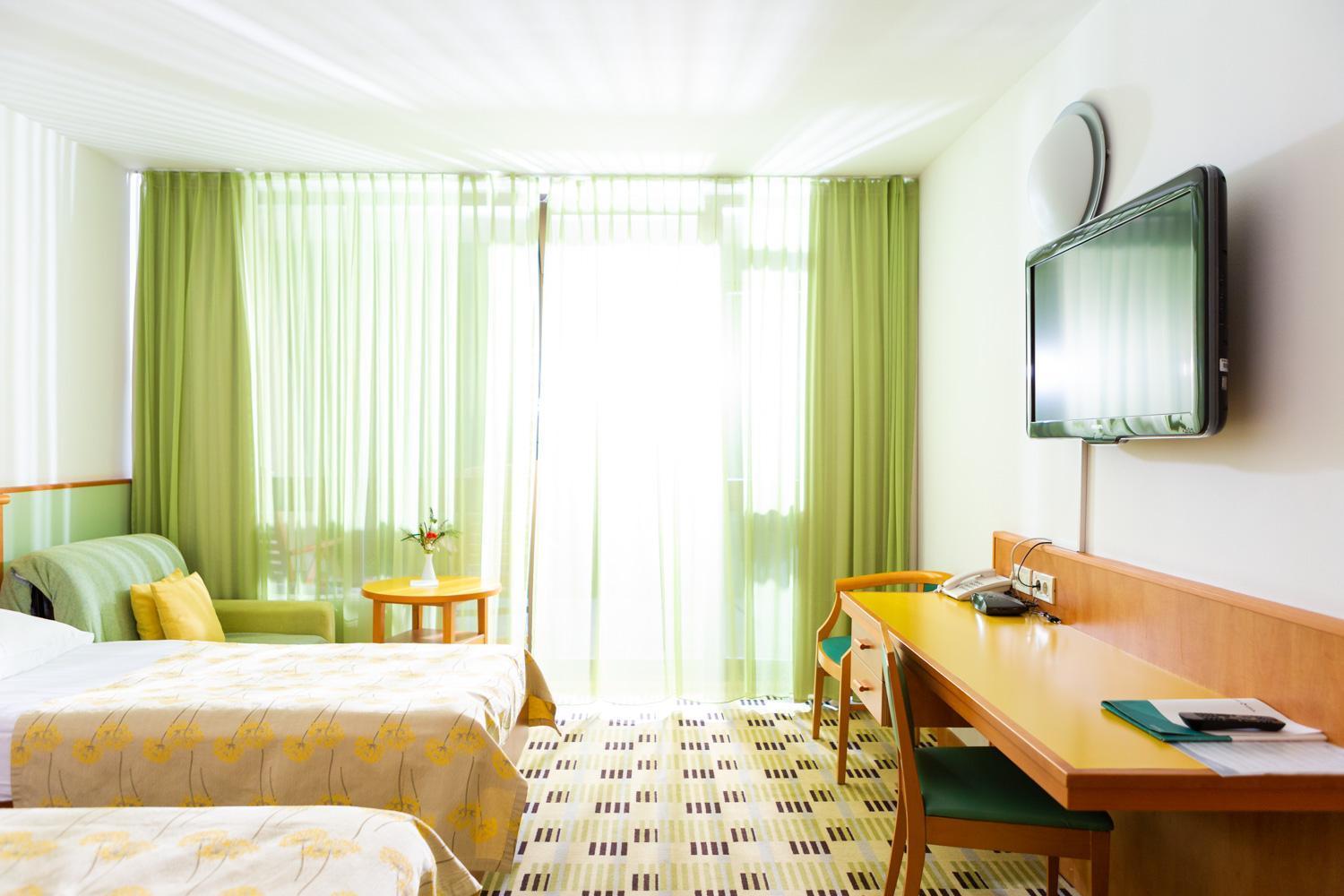 Standard Double Room,1213996600:JPEG